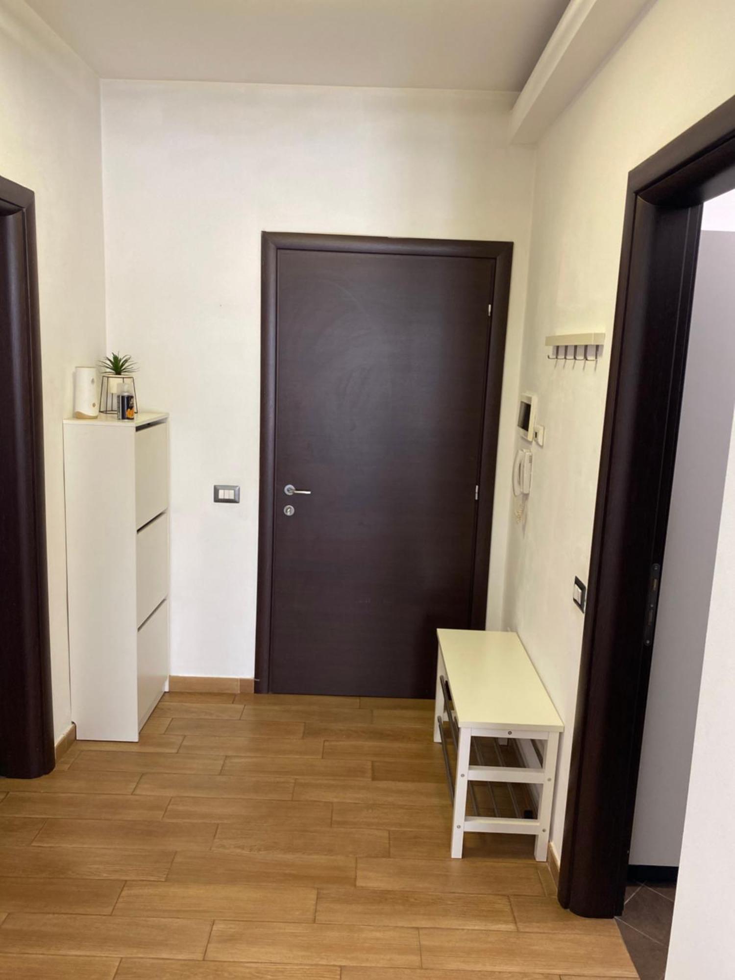 Royal Suite Unirii-2 Bdr Apartment Bucarest Exterior foto