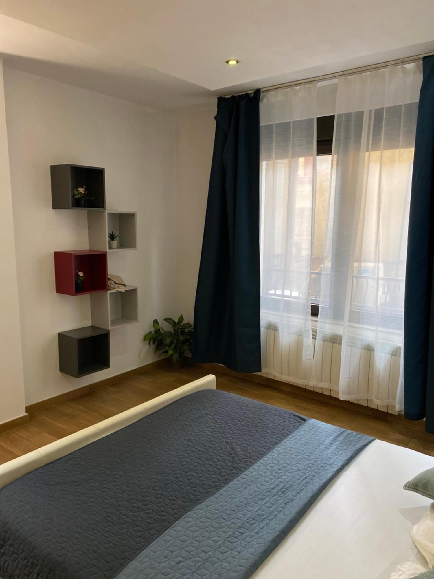 Royal Suite Unirii-2 Bdr Apartment Bucarest Exterior foto